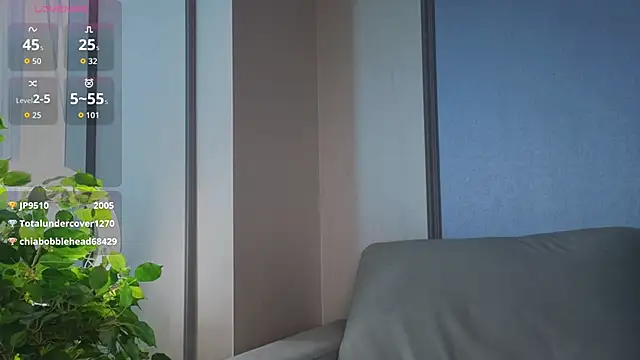 KellyBurrus 即時 XXX 聊天