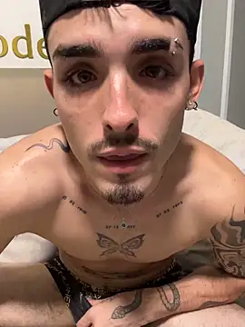 XXX chat uživo modela NikoStone_