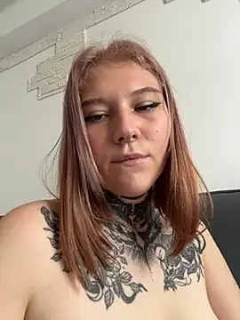 FionaMurr Adlı Modelin Canlı XXX Sohbeti