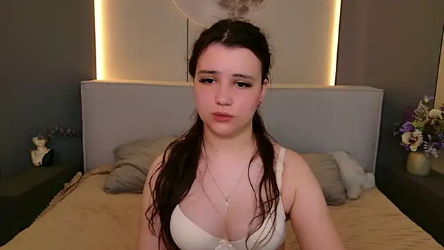 Pauline_Heaven – Naživo XXX chat