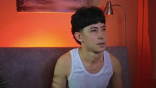 myke_magic Chat XXX live