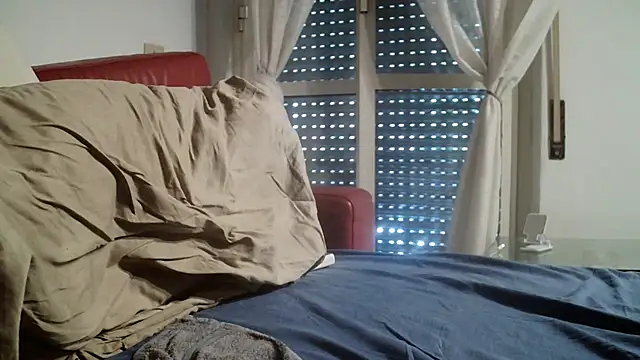 Ragahotitalia Webcam show