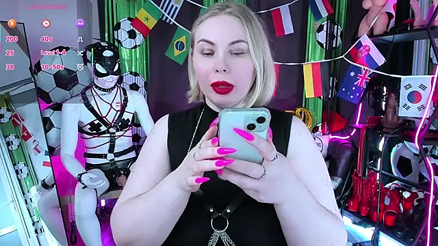 Chat +18 de Anna_Maxwell ao vivo