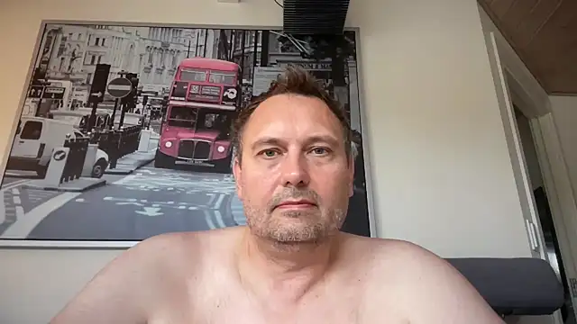 Naked_waiter Live XXX-chat