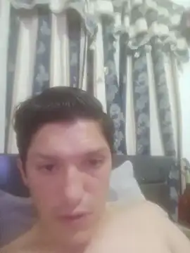 XXX chat uživo modela pelukeitor