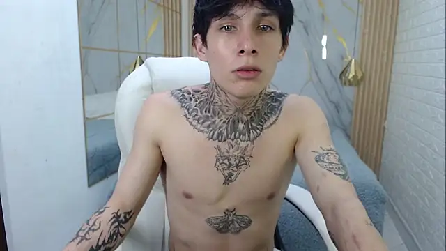 Cry_thereal Live XXX Chat