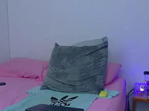 skoook_gray_ Chat XXX live