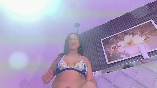 Sara_Chanel_ Chat XXX live