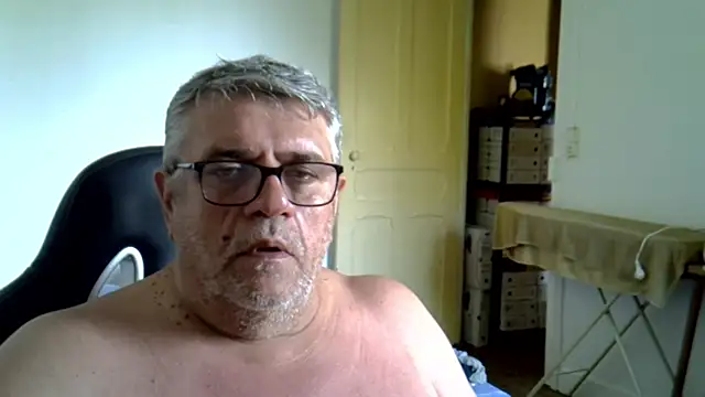 Chatroom XXX en direct de Laurent_oldmen