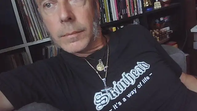 SHARPSkinhead – Live XXX-chat