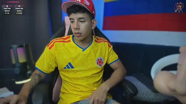 Онлайн чат XXX andy_cute22