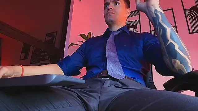 ALPHA_DOMINUS_ Show Webcam
