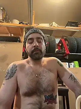 Fade_Solo's Live XXX Chat