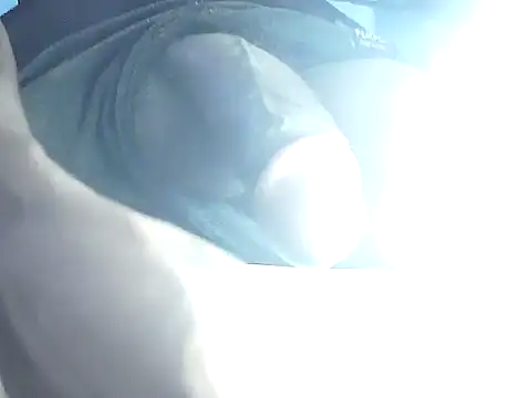 Precumking1's Live XXX Chat