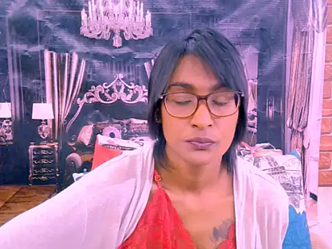 Chatroom XXX en direct de IndianRebel4u2Luv