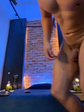 GrayAndrews live XXX chat