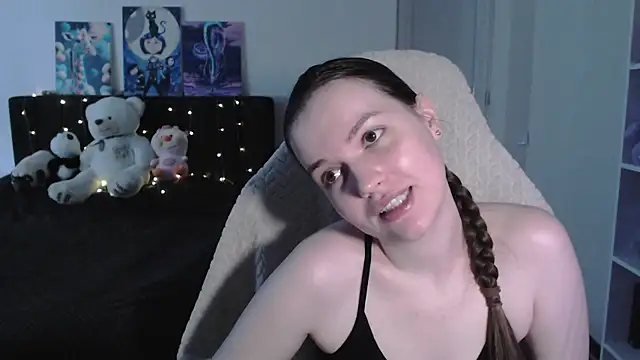 Little_flowers live XXX chat