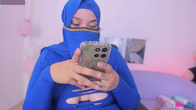 צ'אט XXX בשידור חי של yarasweett_
