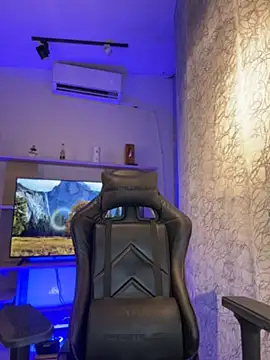 Živý XXX chat saracaball_