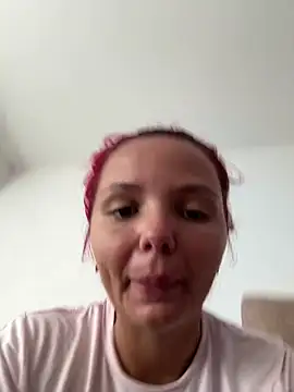 Show de CelesteBailey na webcam