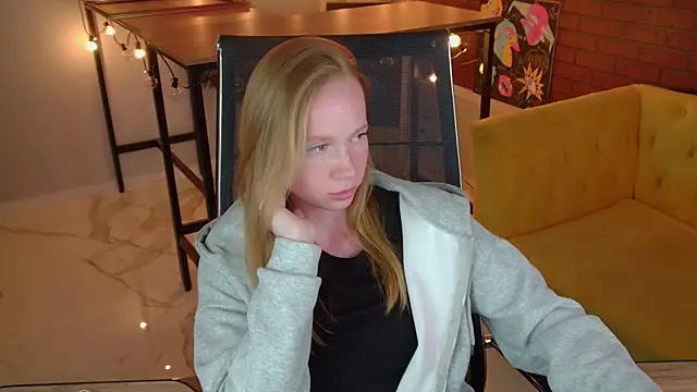 BellaRosewood's Live XXX Chat