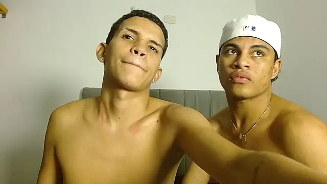 Jose_And_Daniel Live XXX Chat