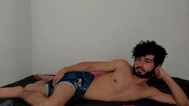 Aron_go live XXX chat