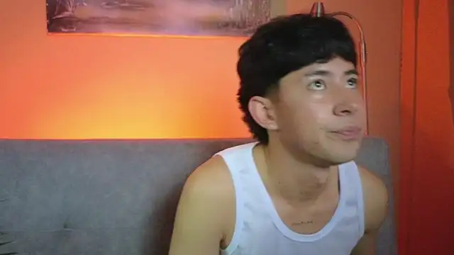 Chat +18 de myke_magic ao vivo