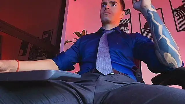 Živý XXX chat ALPHA_DOMINUS_