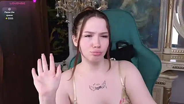MarryMilash's Live XXX Chat