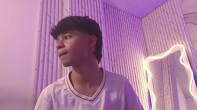 Spark_tay Chat XXX live