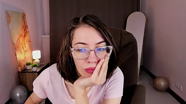 eva_sicret Adlı Modelin Canlı XXX Sohbeti