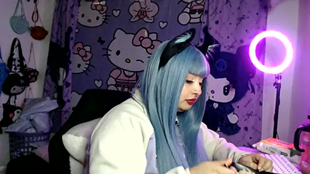 lussyevans24's Live XXX Chat