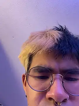 Alfred-Rein 라이브 XXX 채팅