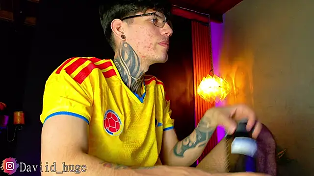 david_hugen Live XXX chat