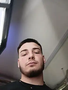 Chat +18 de Zevs777s ao vivo