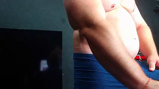 Show de muscularjohnforuX na webcam