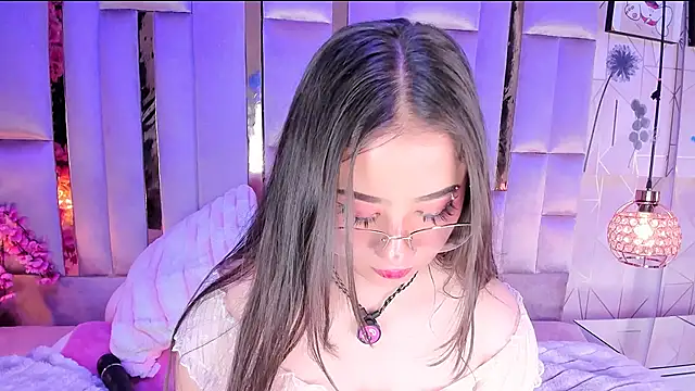 Naomistart's Live XXX Chat