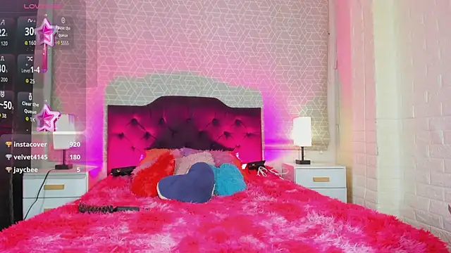 Zamara_Kleii Adlı Modelin Canlı XXX Sohbeti