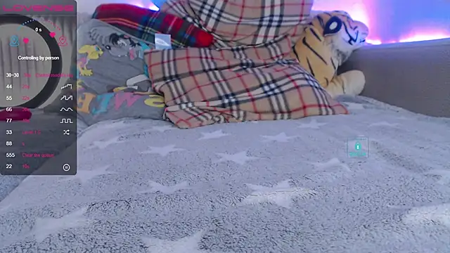 HAIRY___PUSSY 现场XXX聊天