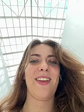 Chat +18 de MariiD ao vivo