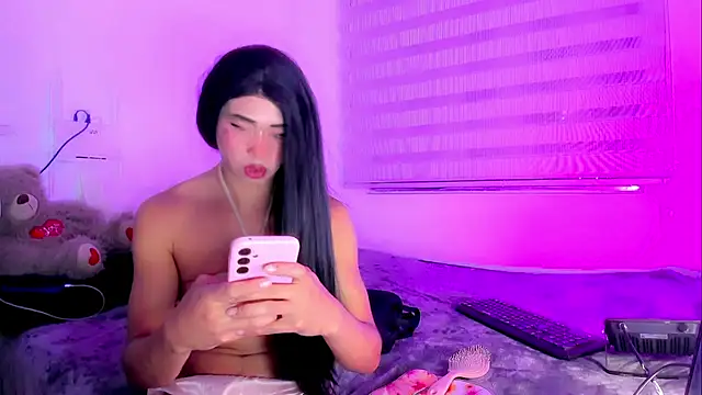 Emmabakers' Live XXX Chat