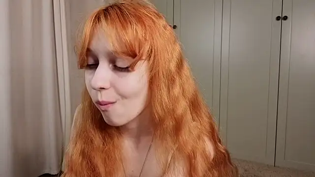 tgirlfoxy Chat XXX live