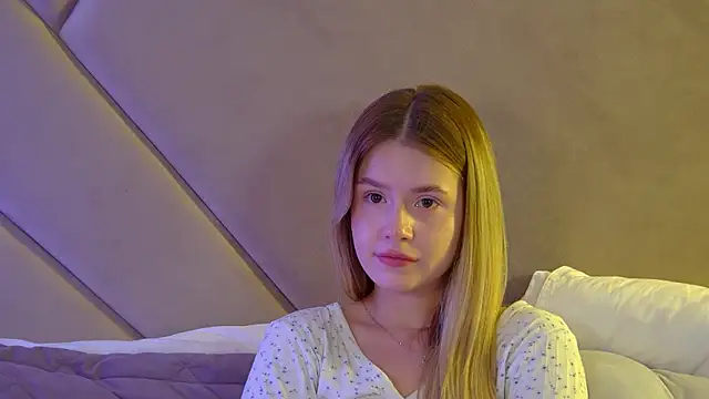 MilanaBalmain Adlı Modelin Canlı XXX Sohbeti
