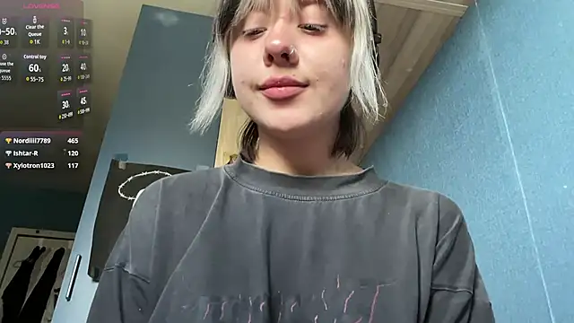AueshaSimon Chat XXX in diretta