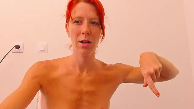 PoppyBoop live XXX chat