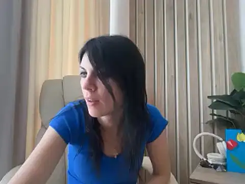 Онлайн чат XXX InjaAtHome