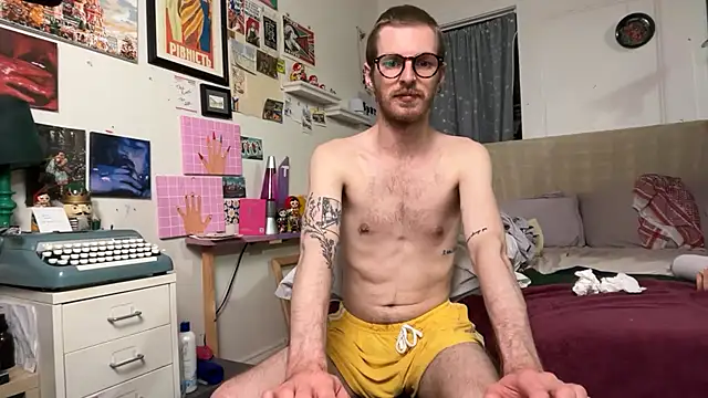 gnickname Adlı Modelin Canlı XXX Sohbeti