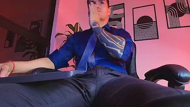 Chatroom XXX en direct de ALPHA_DOMINUS_