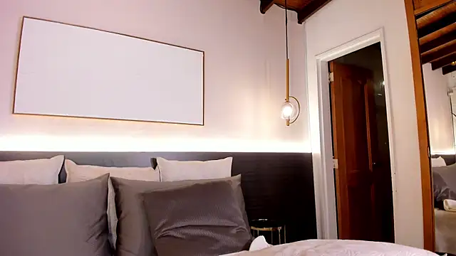 SteffanyBeck Chat XXX in diretta